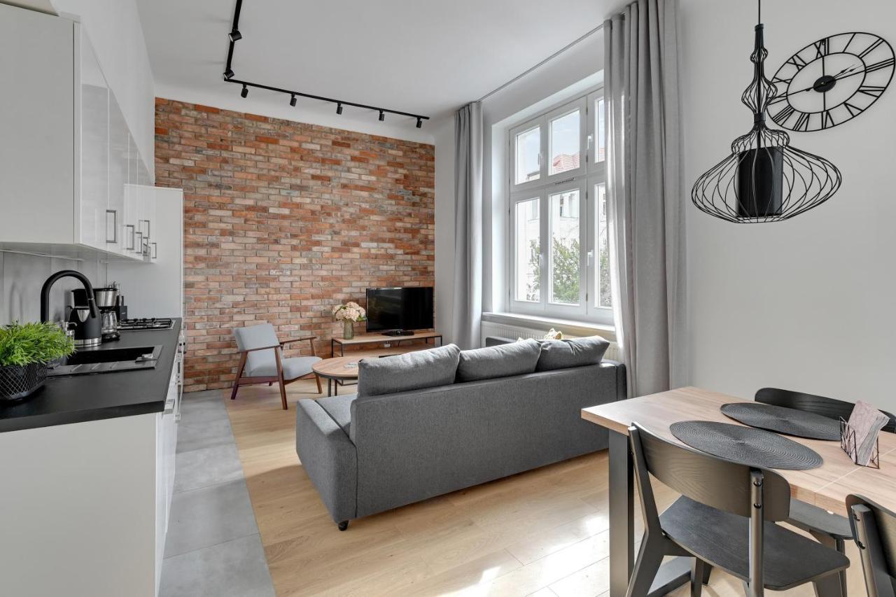 Apartment Grand - Two Bedroom, 6 Person Center *