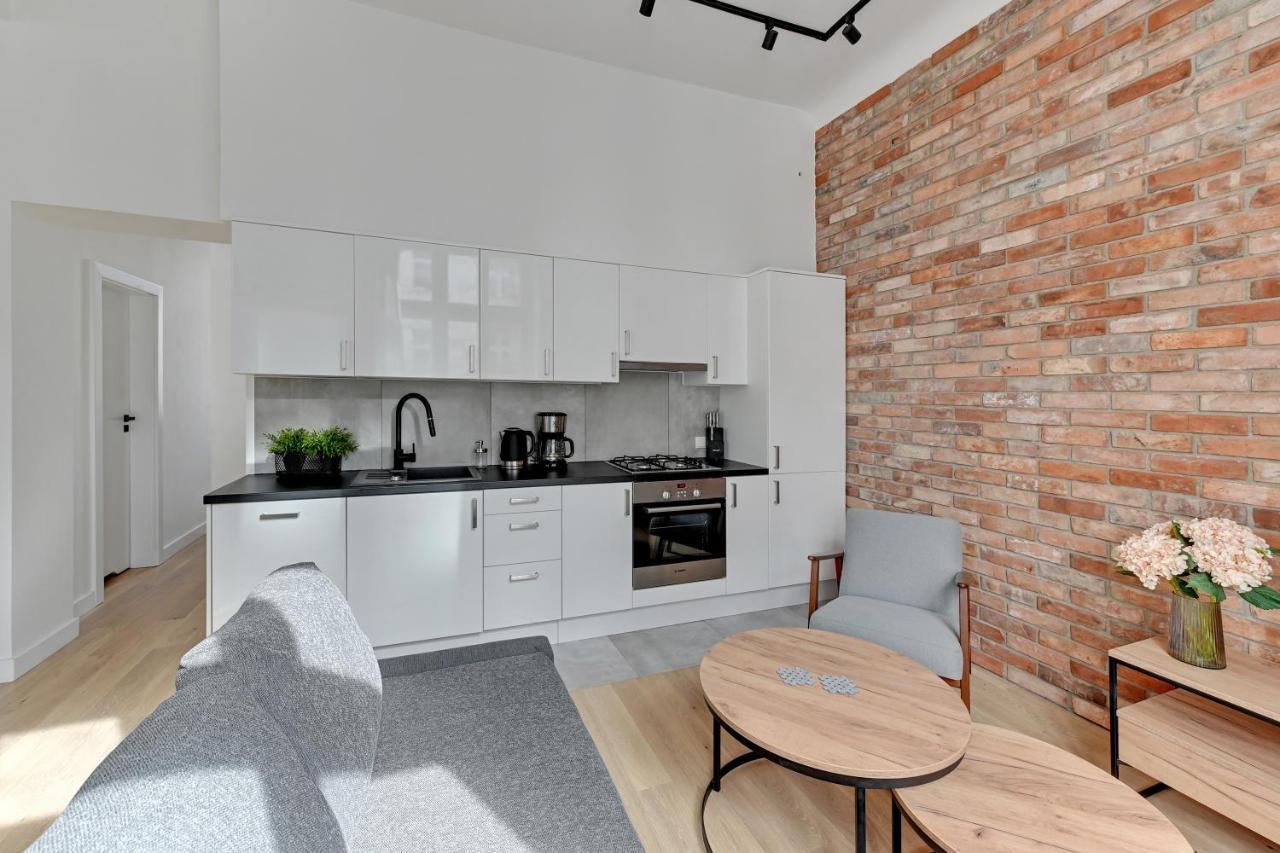 Grand - Two Bedroom, 6 Person Center Zoppot
